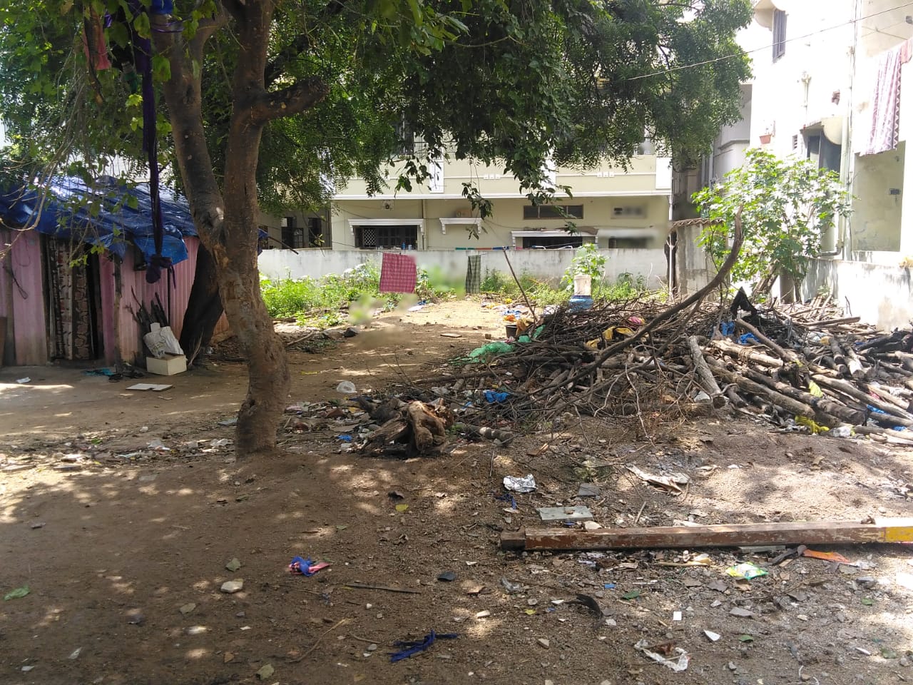 Open Plot for sale in Nar