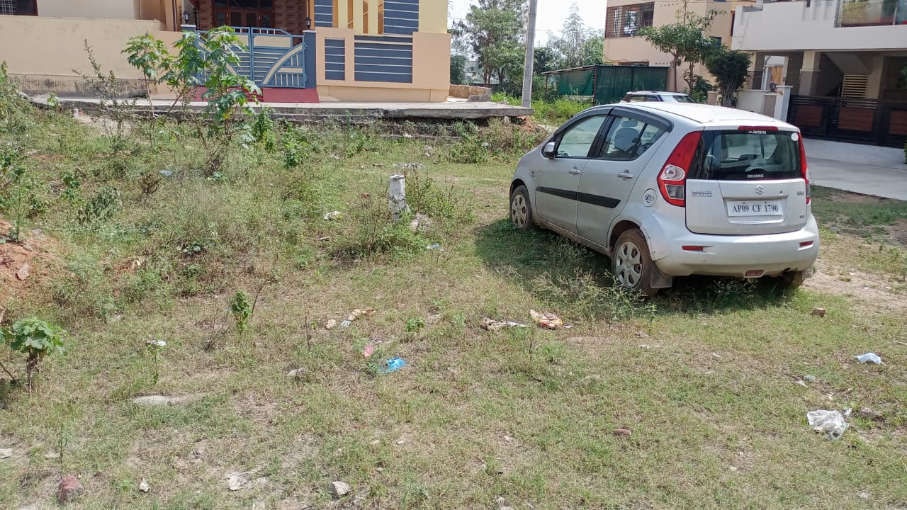 Open Plot for sale in Gac