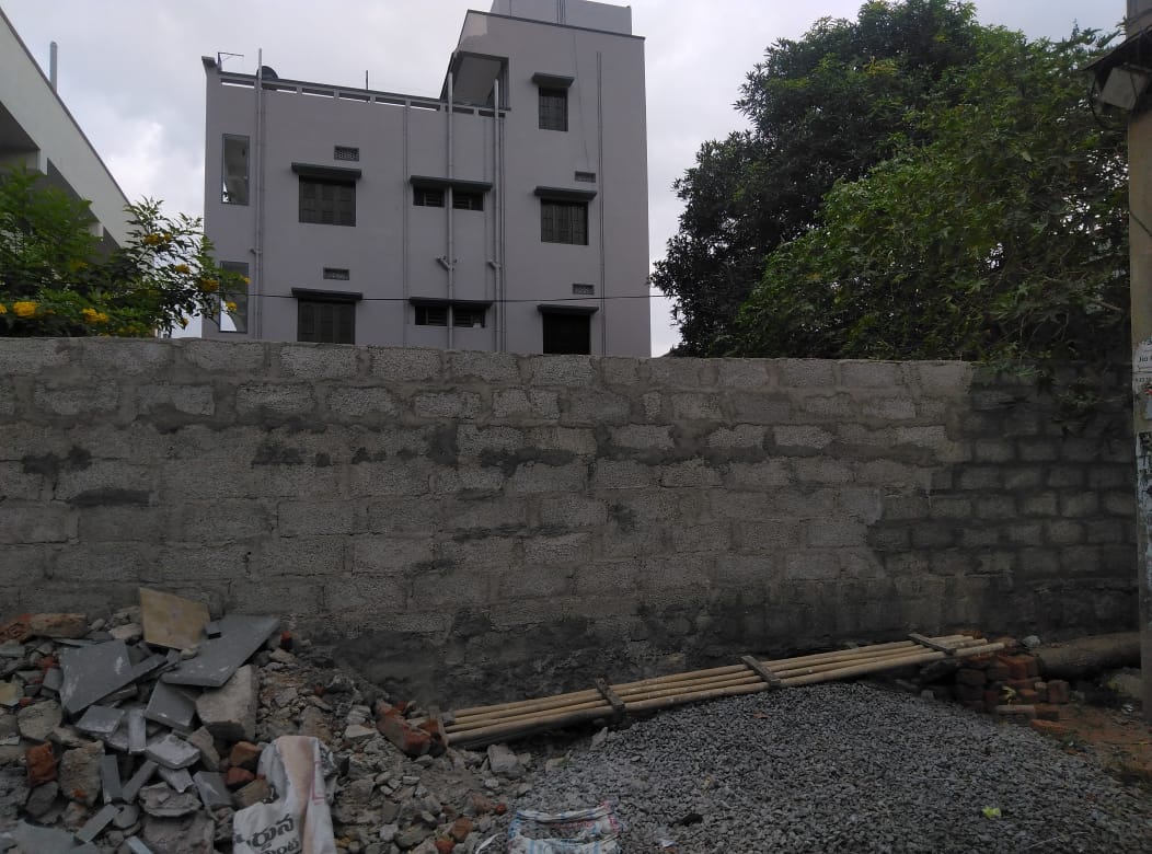 Open Plot for sale in Kon