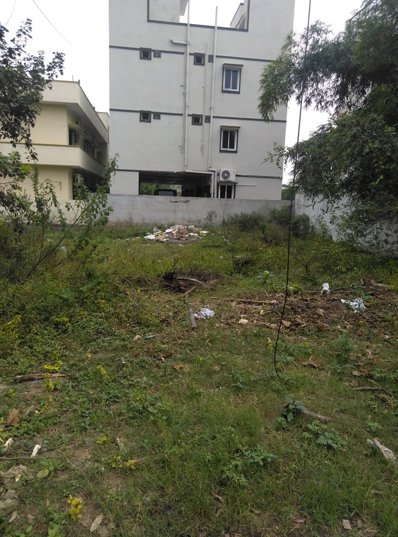 Open Plot for sale in Mal