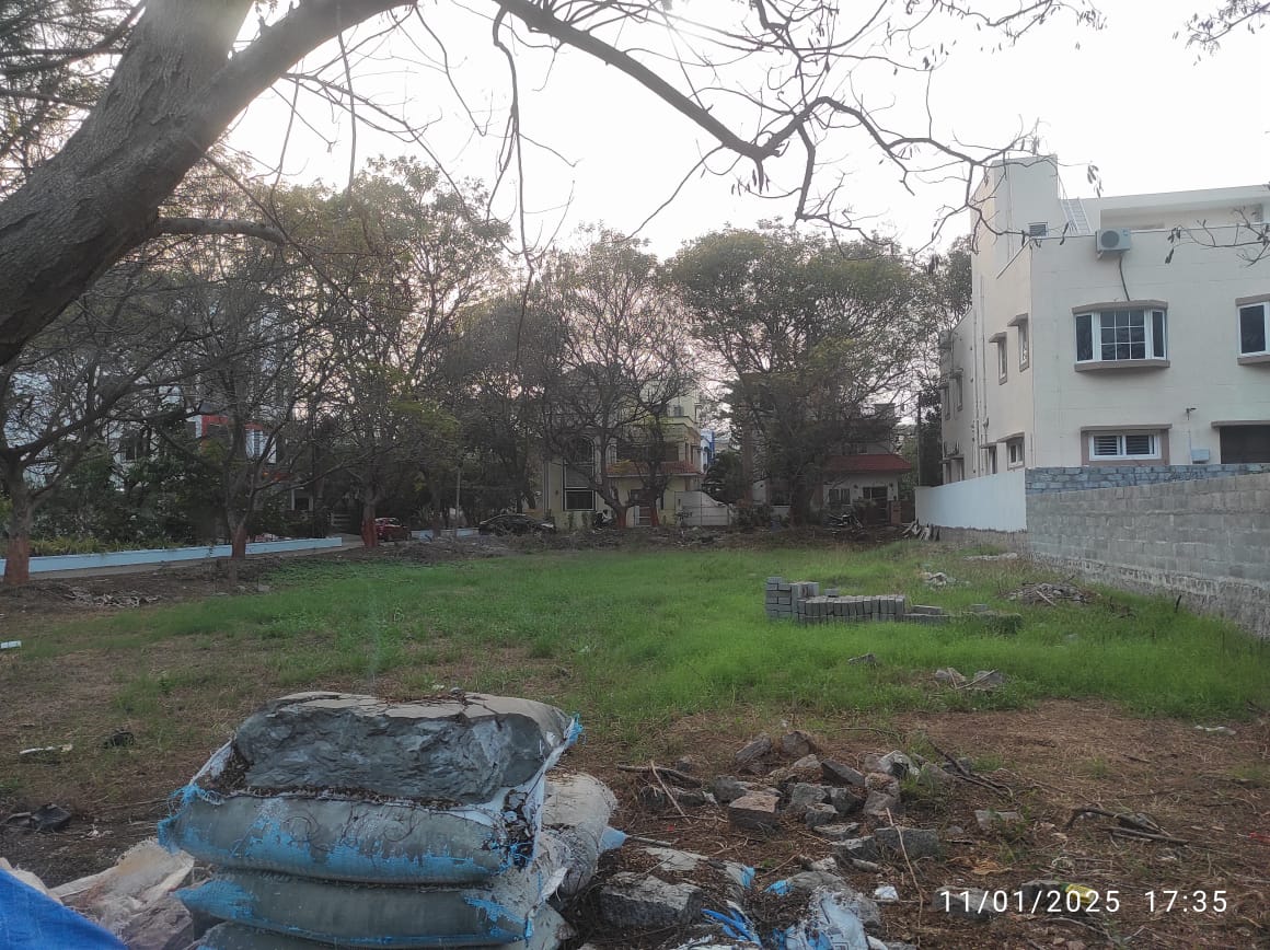 Independent House for sal