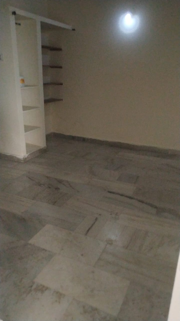 2 BHK  Flat For sale in M