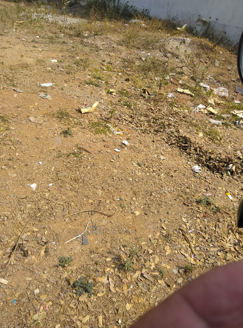 Open Plot for sale in Mal