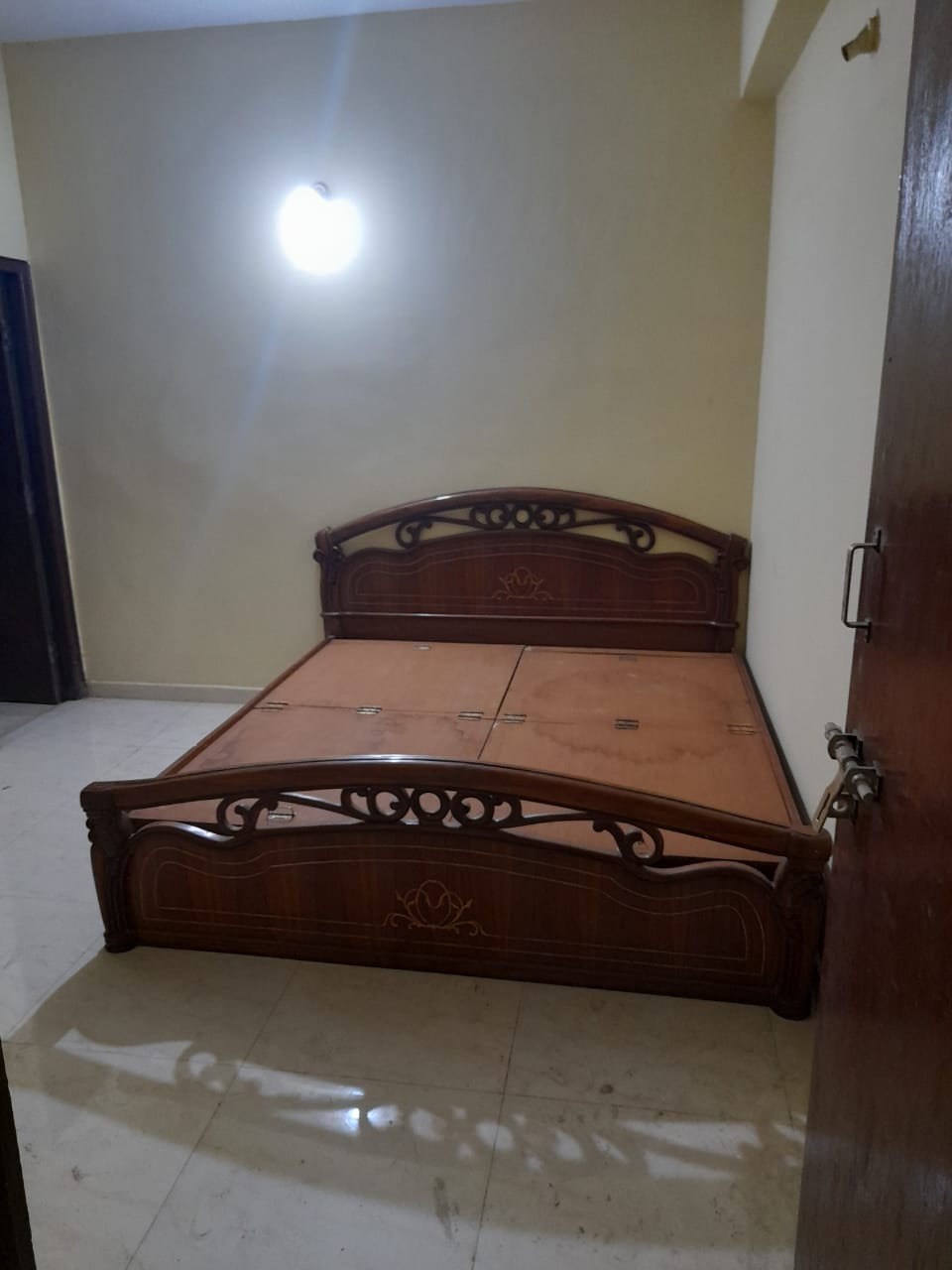 2 BHK  Flat For sale in B
