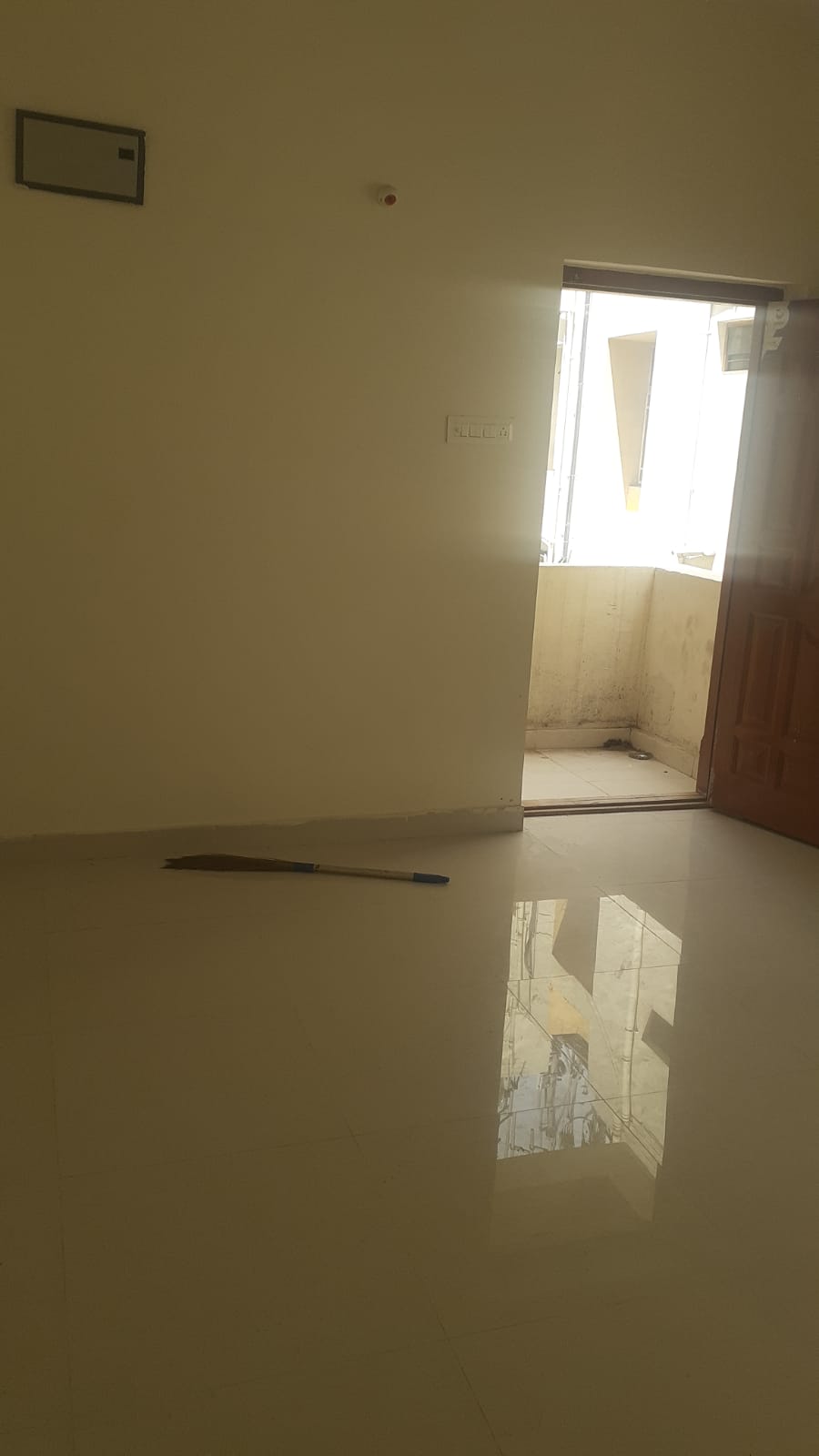 2 BHK Flat For sale in Ol
