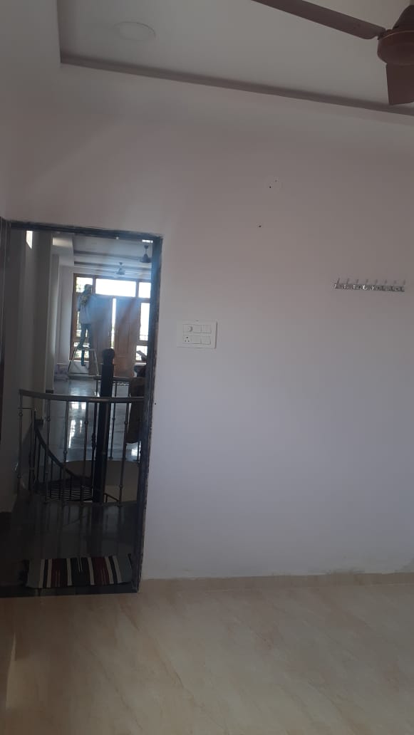 3 BHK Flat For sale in Al