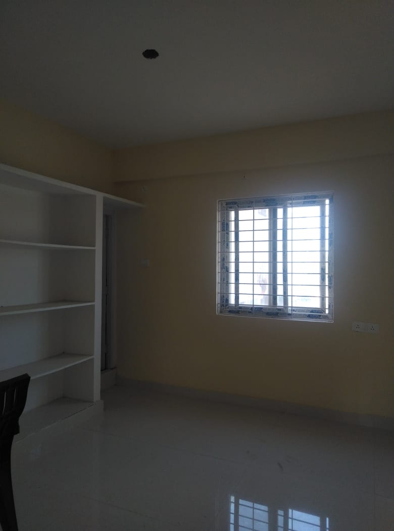 3 BHK Flat For sale in Na