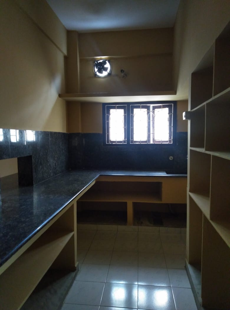 2 BHK Flat For sale in Ol