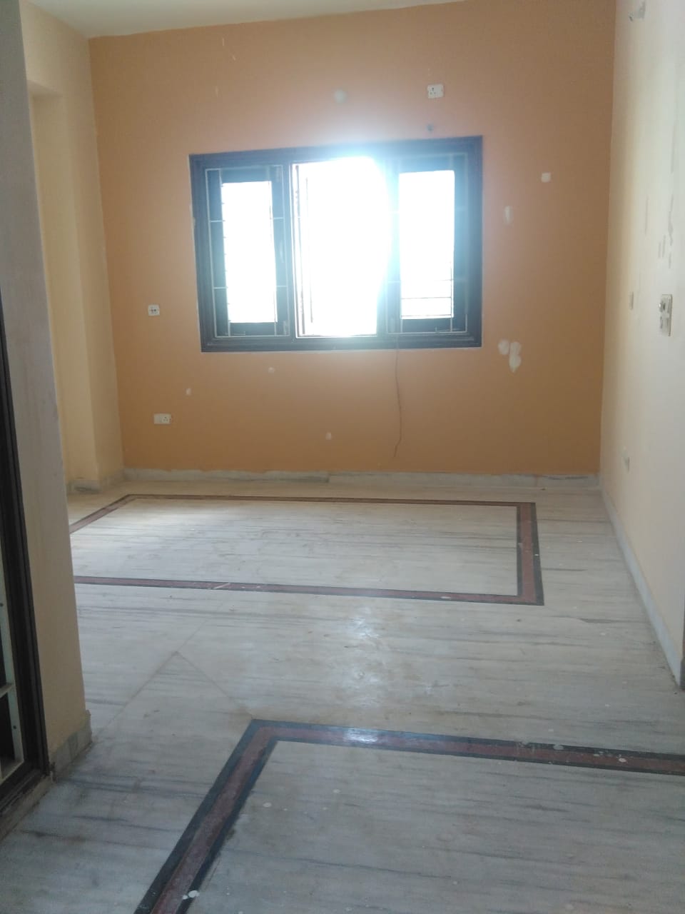 2 BHK Flat for sale in Ka
