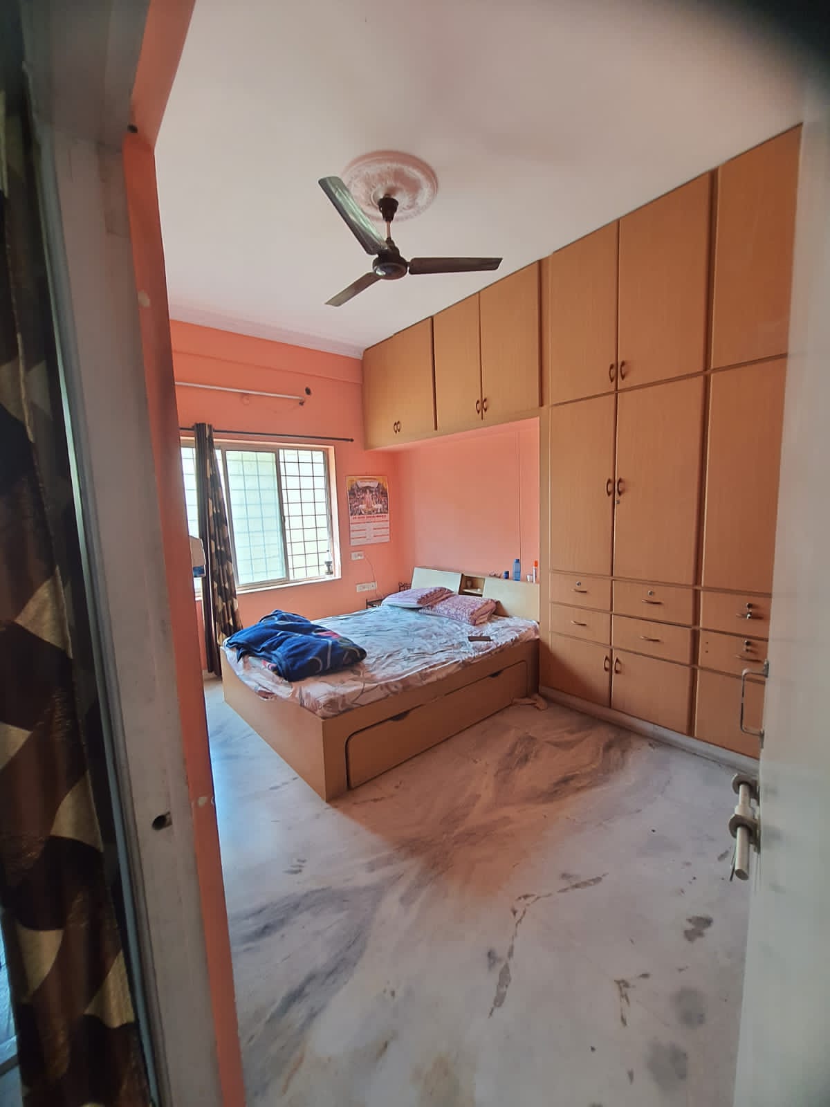 3 BHK Flat for sale in Ku