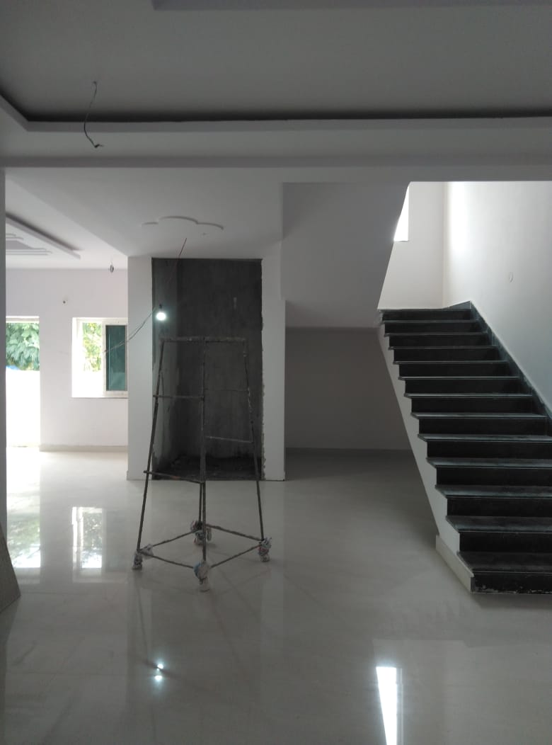9 BHK Indedpendent House 