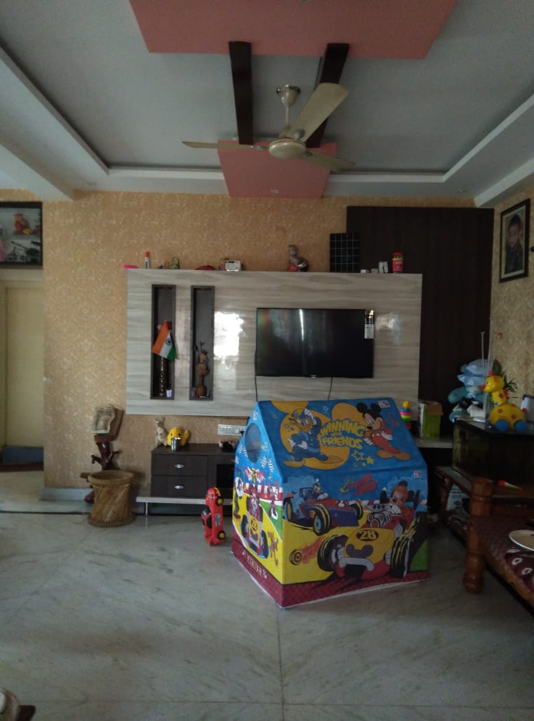 3 BHK Flat for sale in Je