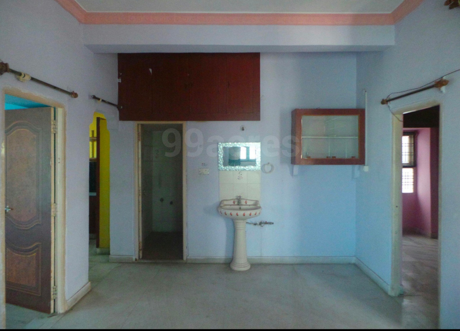 3 BHK Flat for sale in EC