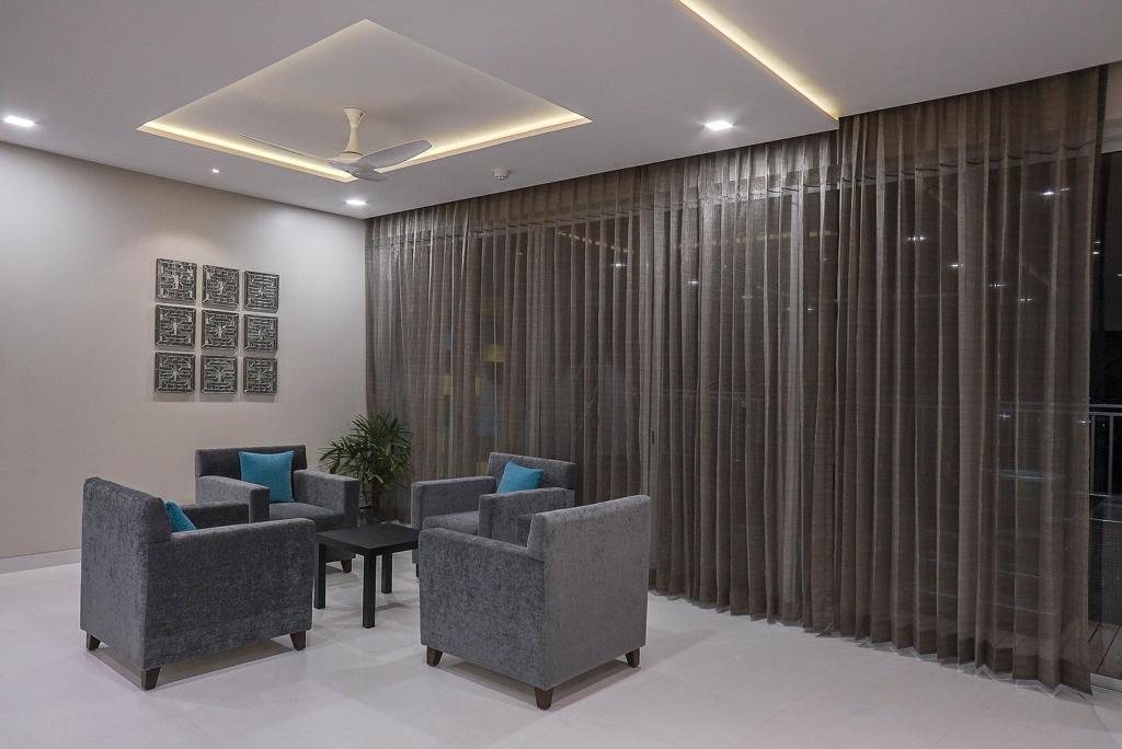 3 BHK Flat for sale in Ya