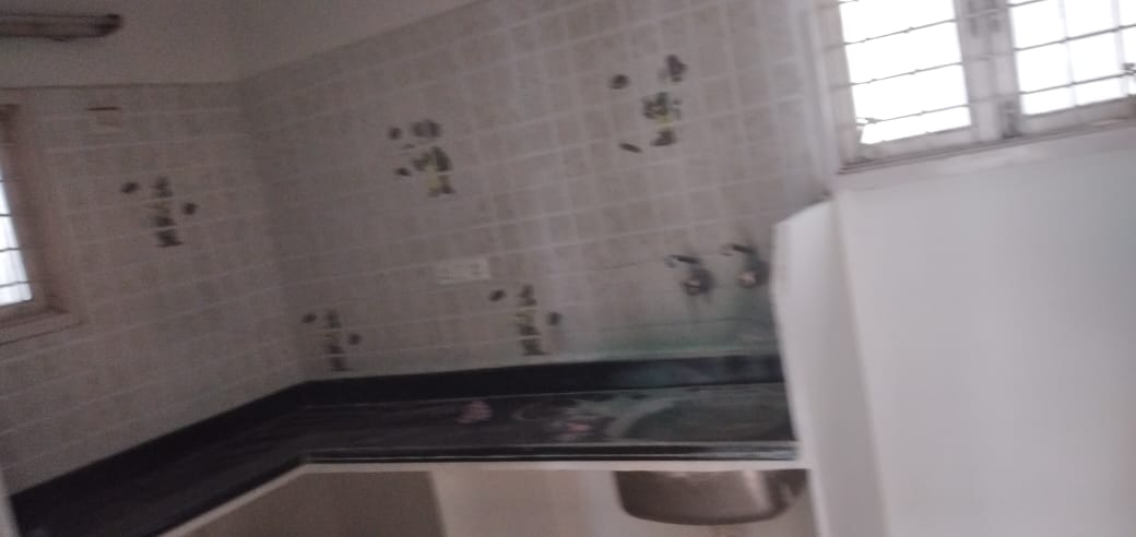 3 BHK Flat for sale in Th