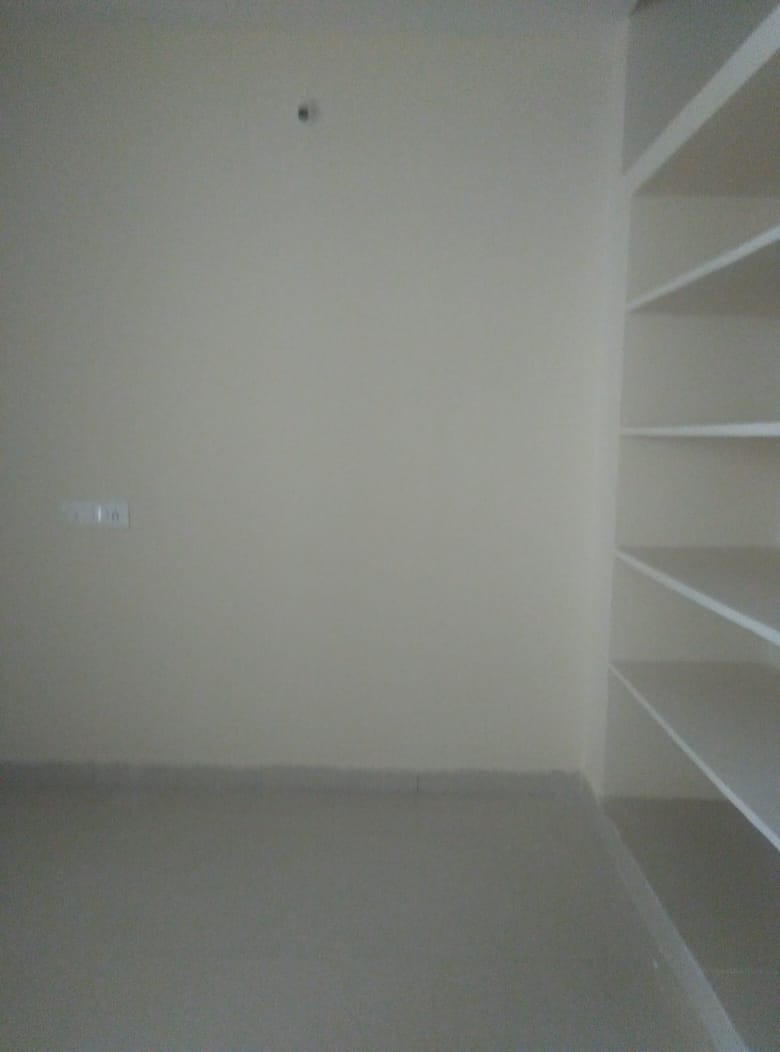 3 BHK Flat for sale in Ch